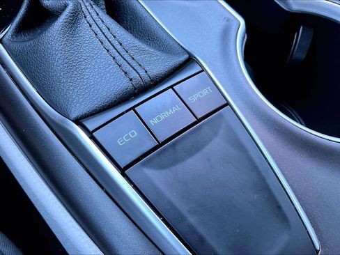 Used 2024 Toyota Camry LE w/ Convenience Package FWD image 35