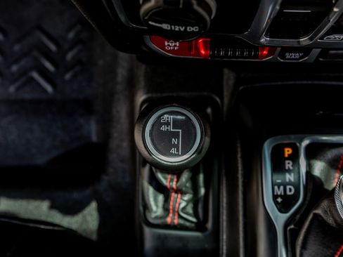 Used 2022 Jeep Wrangler Unlimited Rubicon w/ Steel Bumper Group image 23