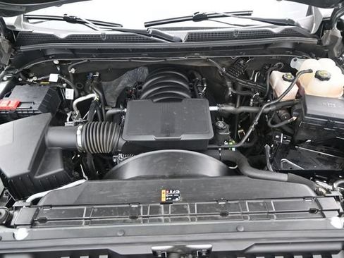 Used 2024 GMC Sierra 2500 AT4 w/ AT4 Premium Plus Package AWD/4WD image 19