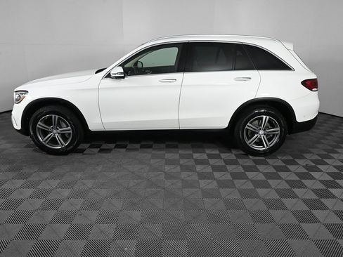 Certified 2022 Mercedes-Benz GLC 300 image 3