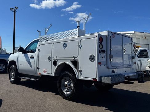 Used 2013 Chevrolet Silverado 2500 W/T AWD/4WD image 8