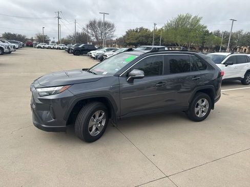 Certified 2025 Toyota RAV4 XLE image 7