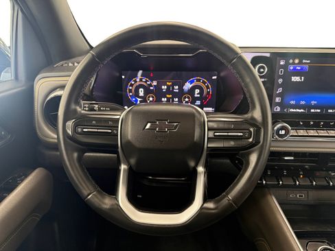 Used 2023 Chevrolet Colorado ZR2 AWD/4WD image 16