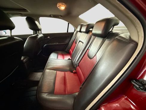 Used 2010 Ford Fusion Sport FWD image 20
