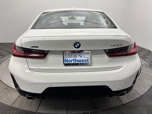 Used 2025 BMW 330i xDrive 330i xDrive w/ M Sport Package image 15
