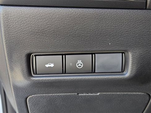 New 2026 Nissan Sentra SV image 25