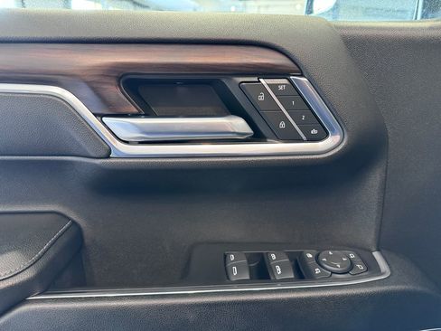Certified 2023 GMC Sierra 1500 SLT w/ SLT Premium Package image 24