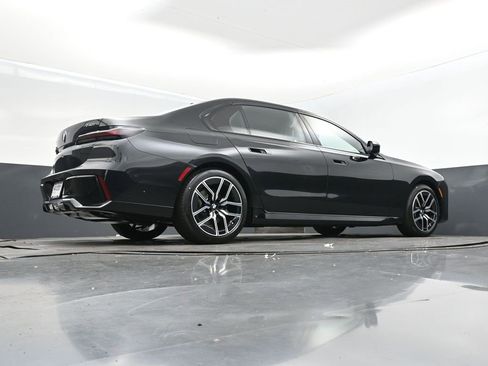 New 2026 BMW 740i xDrive 740i xDrive w/ Executive Package image 25