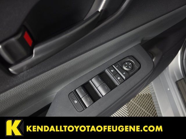 Used 2024 Toyota Prius LE AWD/4WD image 21