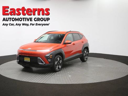 Used 2024 Hyundai Kona SEL AWD/4WD image 53
