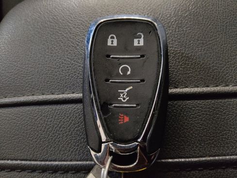 Used 2020 Chevrolet Blazer LT FWD image 32