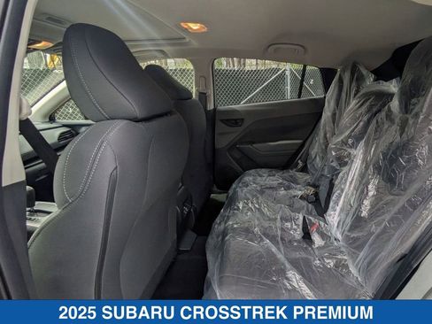 Certified 2025 Subaru Crosstrek 2.0i Premium image 11