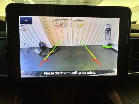 Used 2020 Ford Explorer XLT w/ Equipment Group 202A image 32