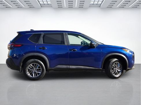Certified 2023 Nissan Rogue S AWD/4WD image 3
