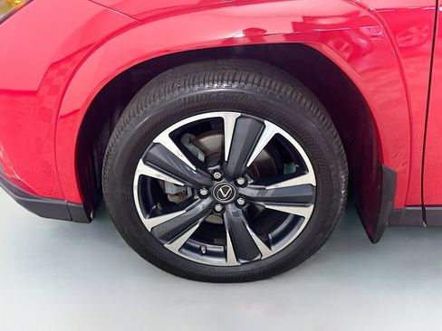 Used 2022 Lexus UX 250h w/ Premium Package AWD/4WD image 38