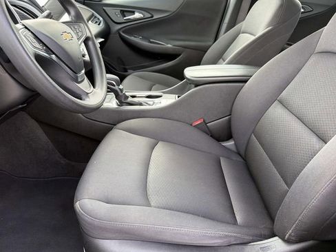 Used 2025 Chevrolet Malibu LT FWD image 15