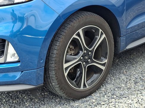 Used 2019 Ford Edge ST w/ Equipment Group 401A AWD/4WD image 5