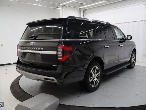 Used 2024 Ford Expedition Max Limited RWD image 4