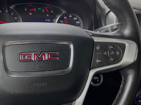 Used 2023 GMC Terrain SLT AWD/4WD image 20