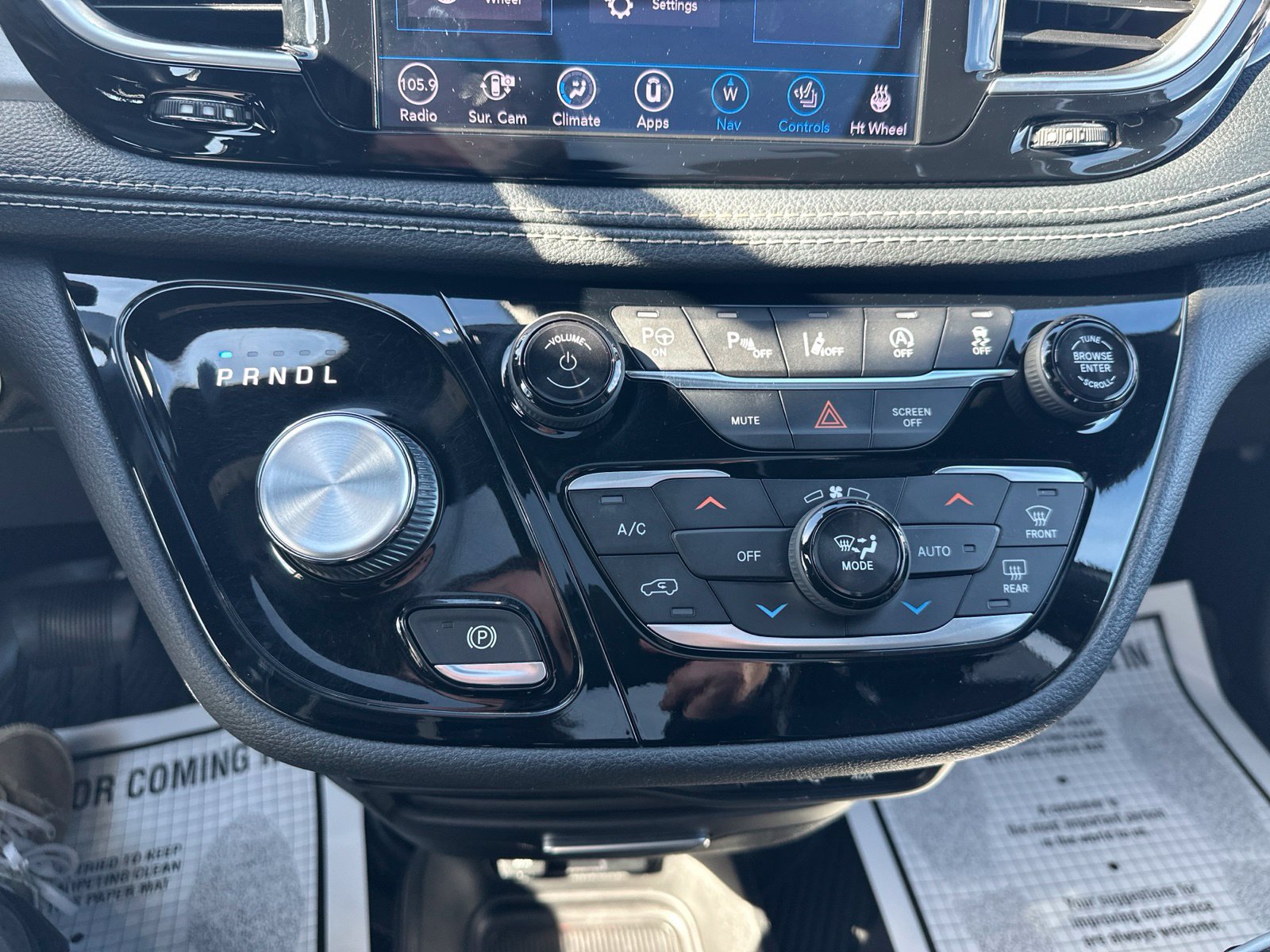 Used 2019 Chrysler Pacifica Limited FWD image 61