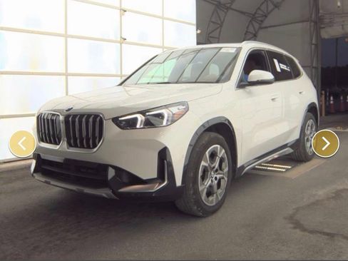 Used 2026 BMW X1 xDrive28i image 1