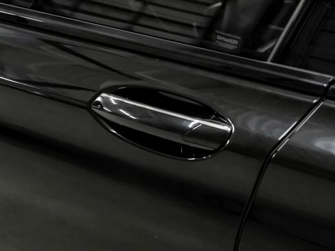 Used 2018 BMW 750i image 38