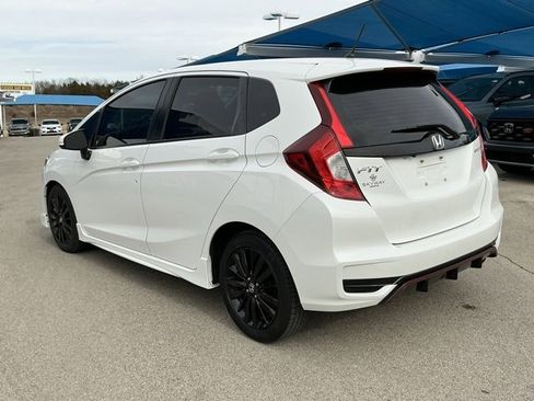 Used 2018 Honda Fit Sport image 4