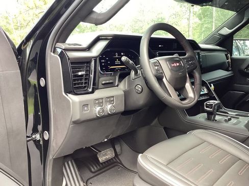 New 2026 GMC Sierra 1500 AT4X AWD/4WD image 14