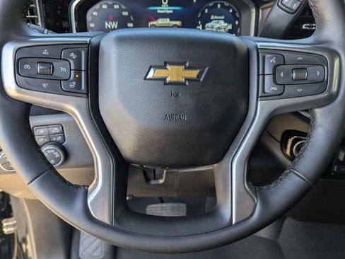 Used 2025 Chevrolet Silverado 1500 LT w/ Safety Package image 38