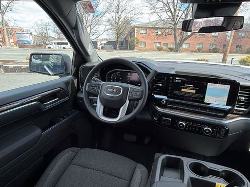 New 2026 GMC Sierra 1500 Elevation image 33