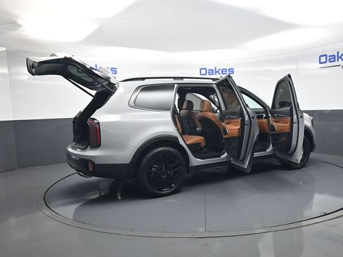 Certified 2025 Kia Telluride EX X-Line AWD/4WD image 58