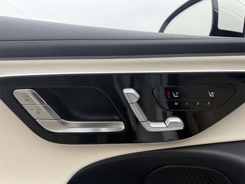 New 2026 Mercedes-Benz E 350 4MATIC Sedan image 12