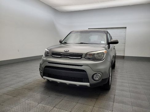 Used 2019 Kia Soul + image 15