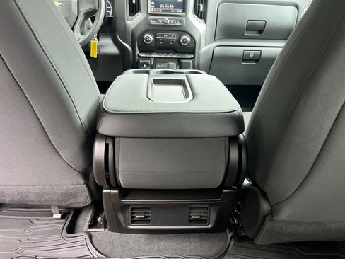 Certified 2021 Chevrolet Silverado 1500 Custom AWD/4WD image 29