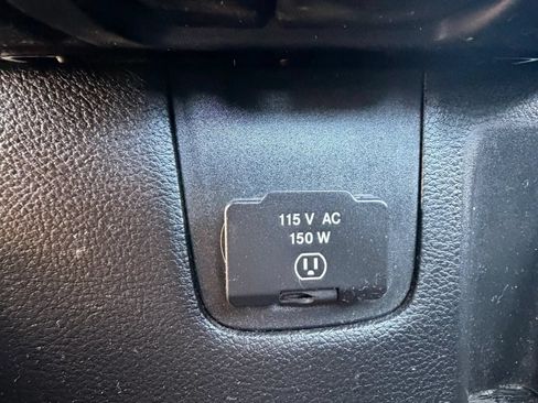 Used 2014 Jeep Wrangler Unlimited Sahara w/ Dual Top Group AWD/4WD image 17