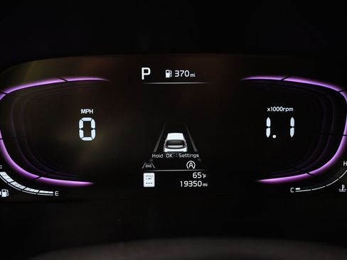Used 2025 Kia Soul LX w/ LX Technology Package image 24