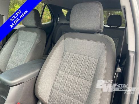 Used 2024 Chevrolet Equinox LT FWD image 14