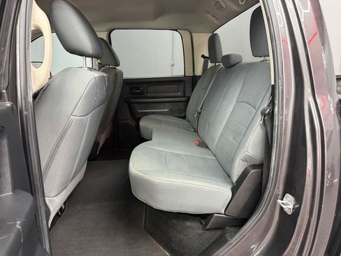 Used 2014 RAM 3500 Tradesman w/ Chrome Appearance Group AWD/4WD image 14