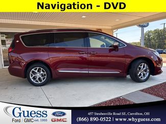 Used 2017 Chrysler Pacifica Limited w/ UConnect Theater Package image 1