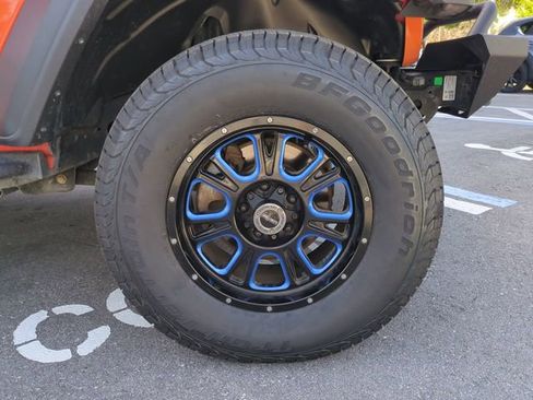 Used 2018 Jeep Wrangler Unlimited Sport S AWD/4WD image 10