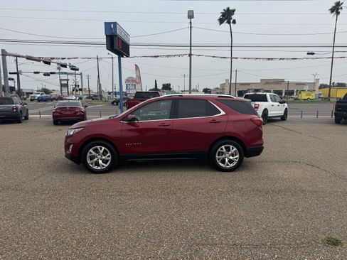 Used 2020 Chevrolet Equinox LT AWD/4WD image 2