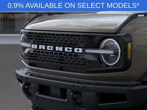 New 2025 Ford Bronco Badlands image 19