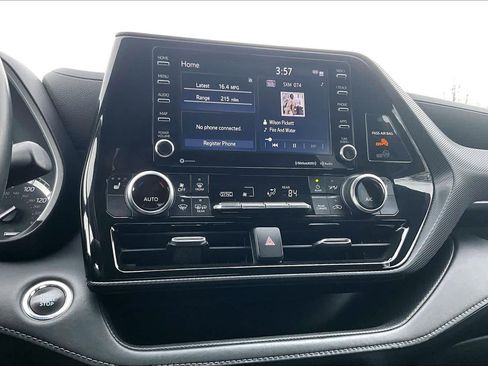 Used 2022 Toyota Highlander XSE image 36