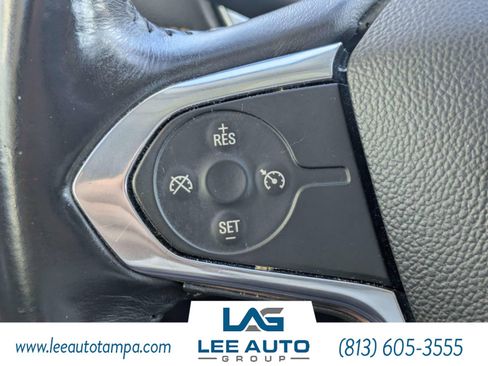 Used 2018 Chevrolet Traverse LT FWD image 23