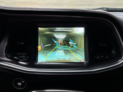 Used 2021 Dodge Challenger R/T Scat Pack w/ Dynamics Package image 8