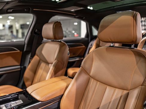 Used 2024 Audi A8 L 3.0T image 19