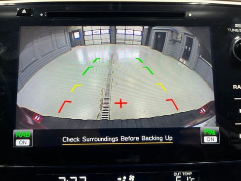 Used 2018 Subaru Outback 2.5i Limited AWD/4WD image 24