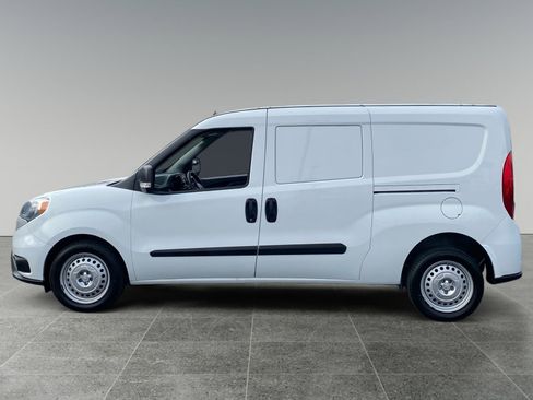 Used 2022 RAM ProMaster City Tradesman FWD image 2