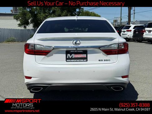 Used 2016 Lexus ES 350 w/ Luxury Package w/Wood Trim FWD image 11