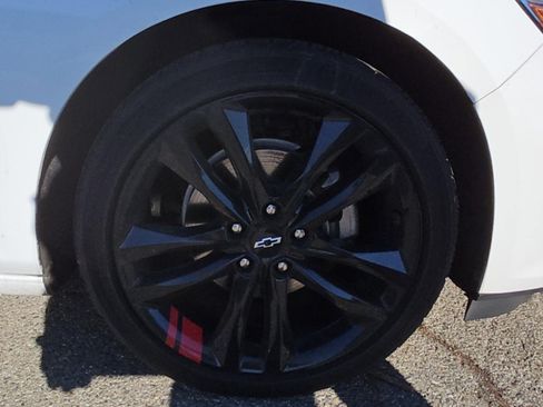 Used 2021 Chevrolet Malibu LT w/ Redline Edition FWD image 23
